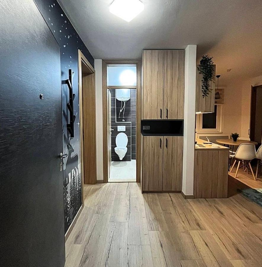 Mons Apartments Яхорина Екстериор снимка